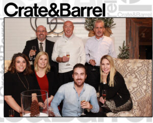 corporate-group-photo-at-crate-and-barrel-event