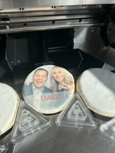 cookie-photo-prints-with-daou-logo-on-table