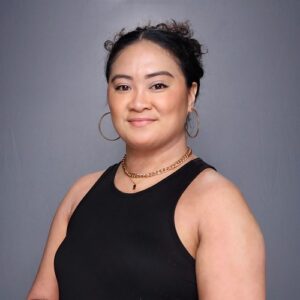 woman-in-black-sleeveless-top-posing