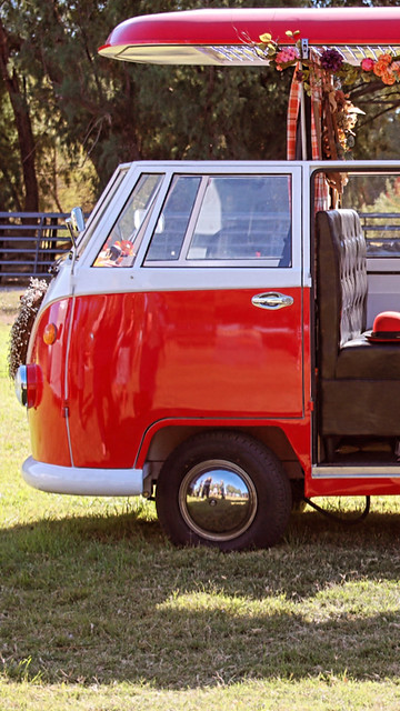 vintage-red-vw-photo-booth-van-setup-for-outdoor-event-rental